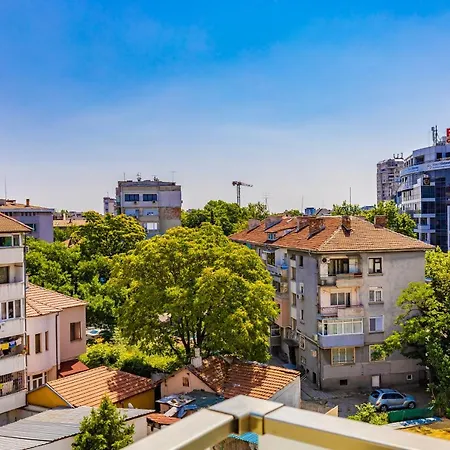 Cityscape Retreat 1bd Flat In The Heart Of Plovdiv